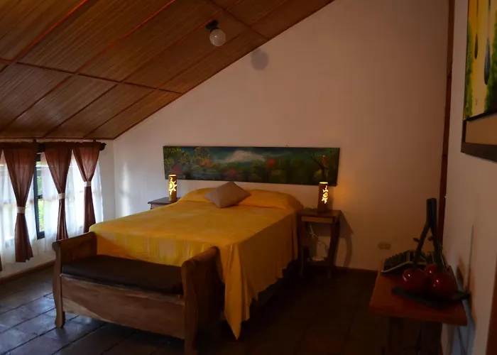 Hostal Santa Clara B&B
