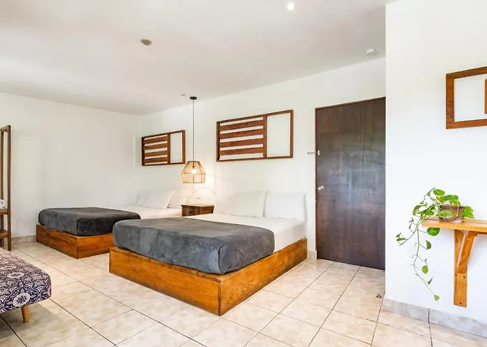 Cinco Hotel B&B